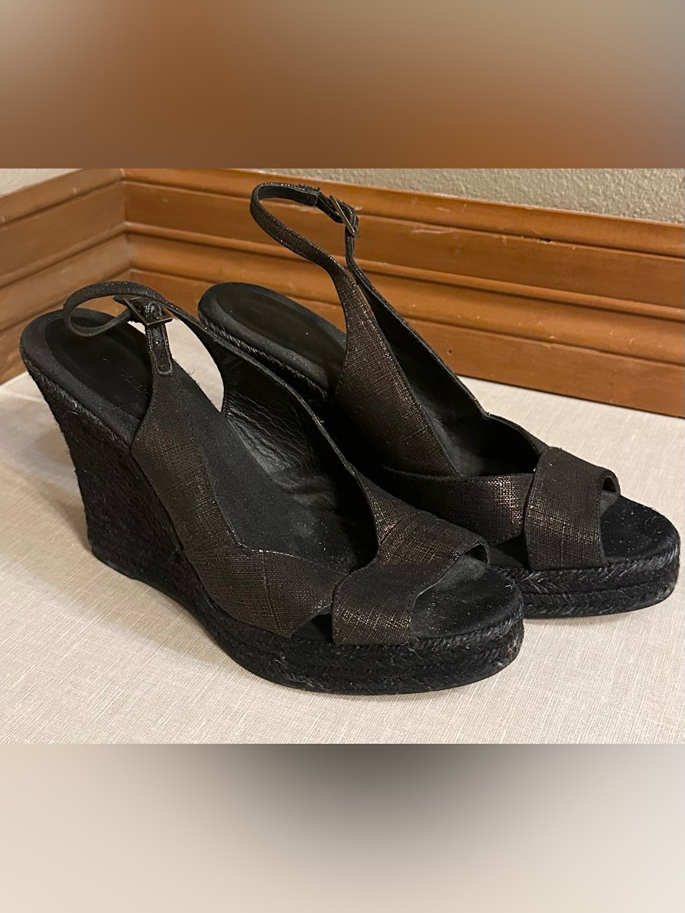 Banana Republic Black Metallic Espadrille Wedge Sandals Size 9.5